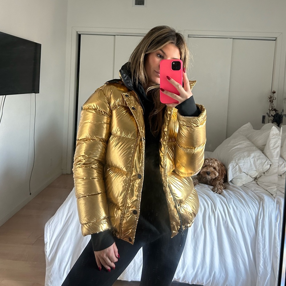 ARITZIA - TNA Super Puff